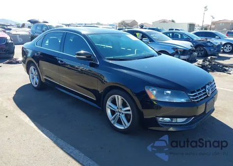 2015 Volkswagen Passat 2.0L Tdi Sel Premium from USA, damaged, VIN 1VWCV7A37FC108300